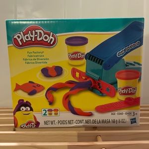Play-Doh Fun Factory Tools set